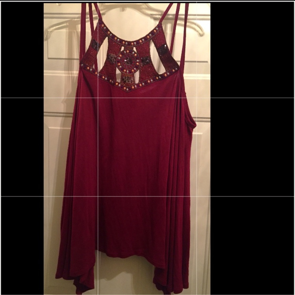 ❤️💋AWESOME Deep Red Open Shoulder Large Top
